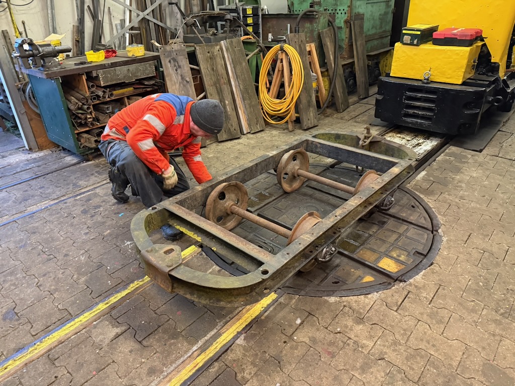 265012_CeCeGraphit-Wagen