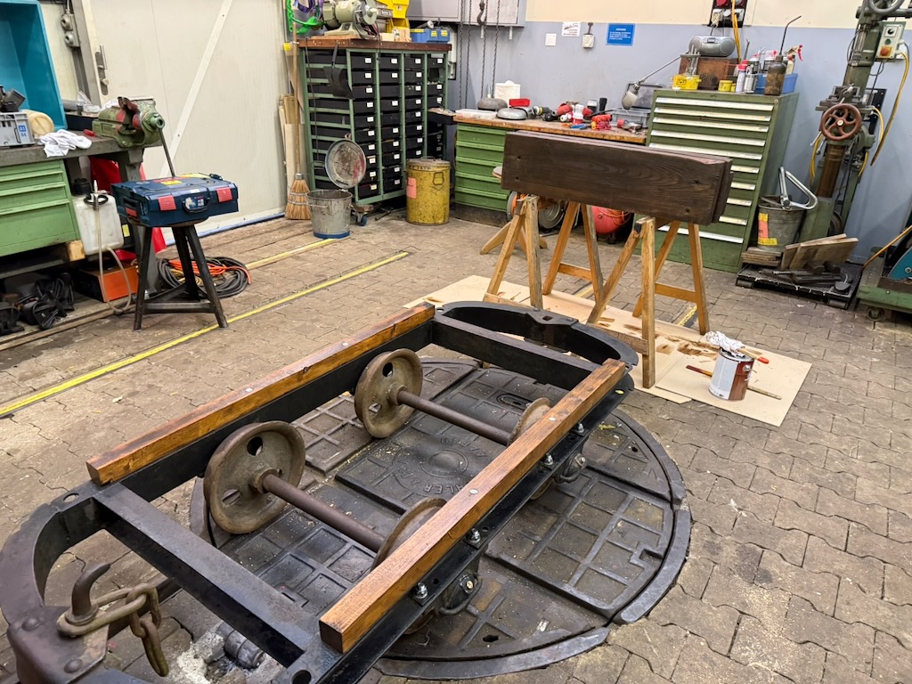 265017_CeCeGraphit-Wagen